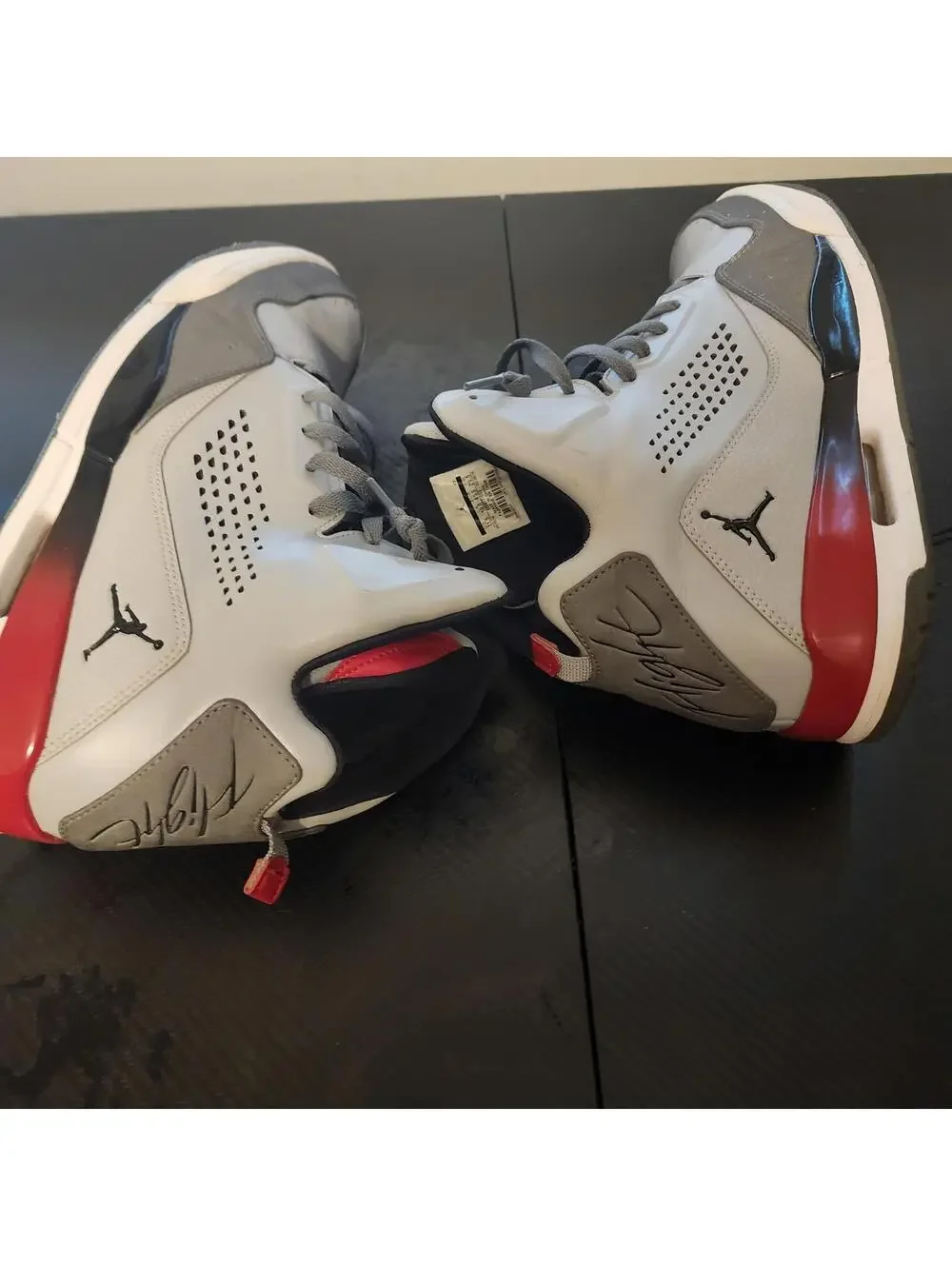 Air Jordan Flight Sneakers Gray Black Red Basketball Shoes Men's Size 11.5 - Picture 8 of 9